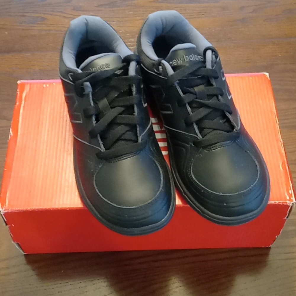 New Balance women's sneakers-NEW